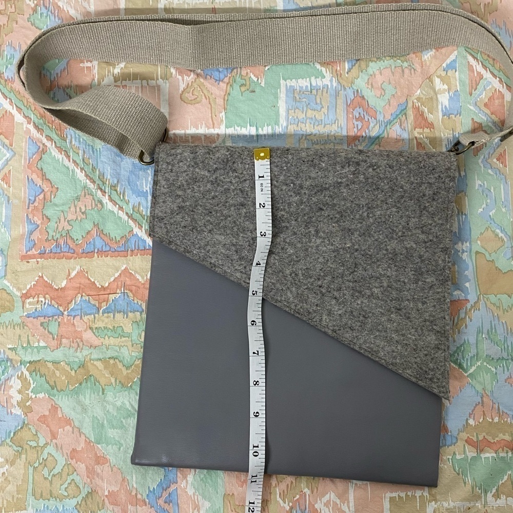 Vegan Leather Crossbody Bag Grey - Picture 2 of 7